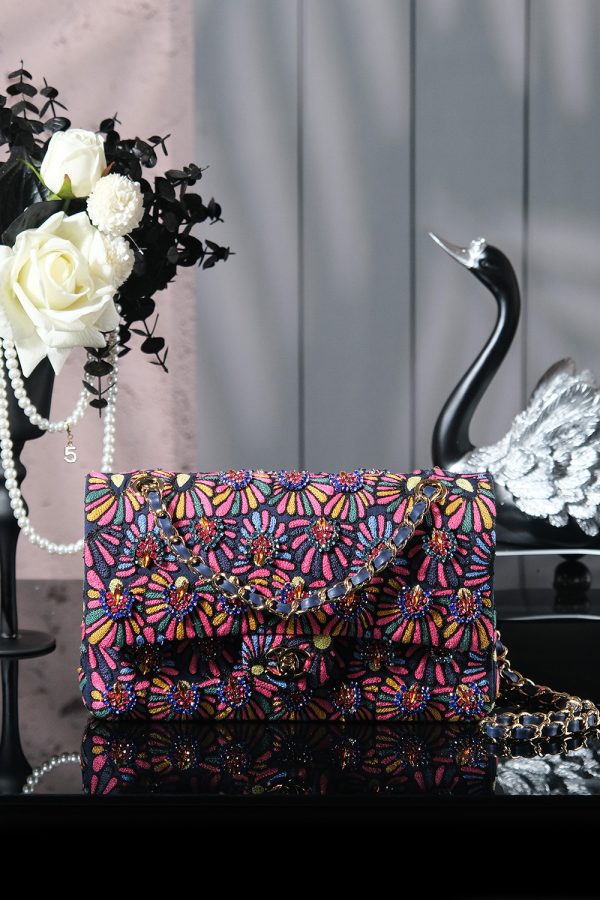 Chanel Classic Flap Bag 25.5cm