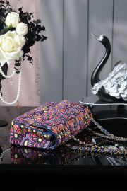 Chanel Classic Flap Bag 25.5cm - Image 3
