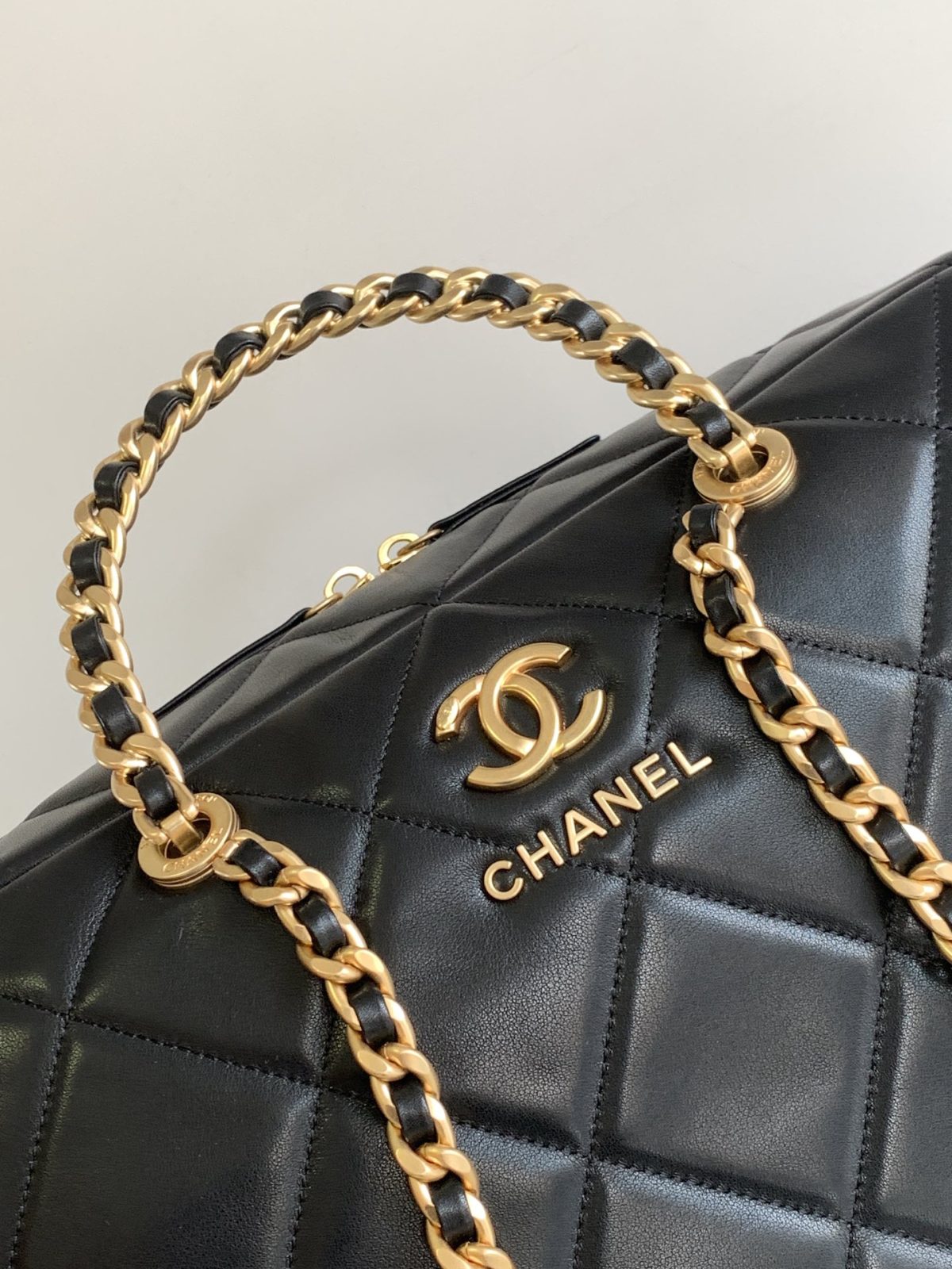 Chanel Handbag - Image 2