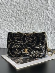 Chanel Classic Flap Chain Bag 20cm