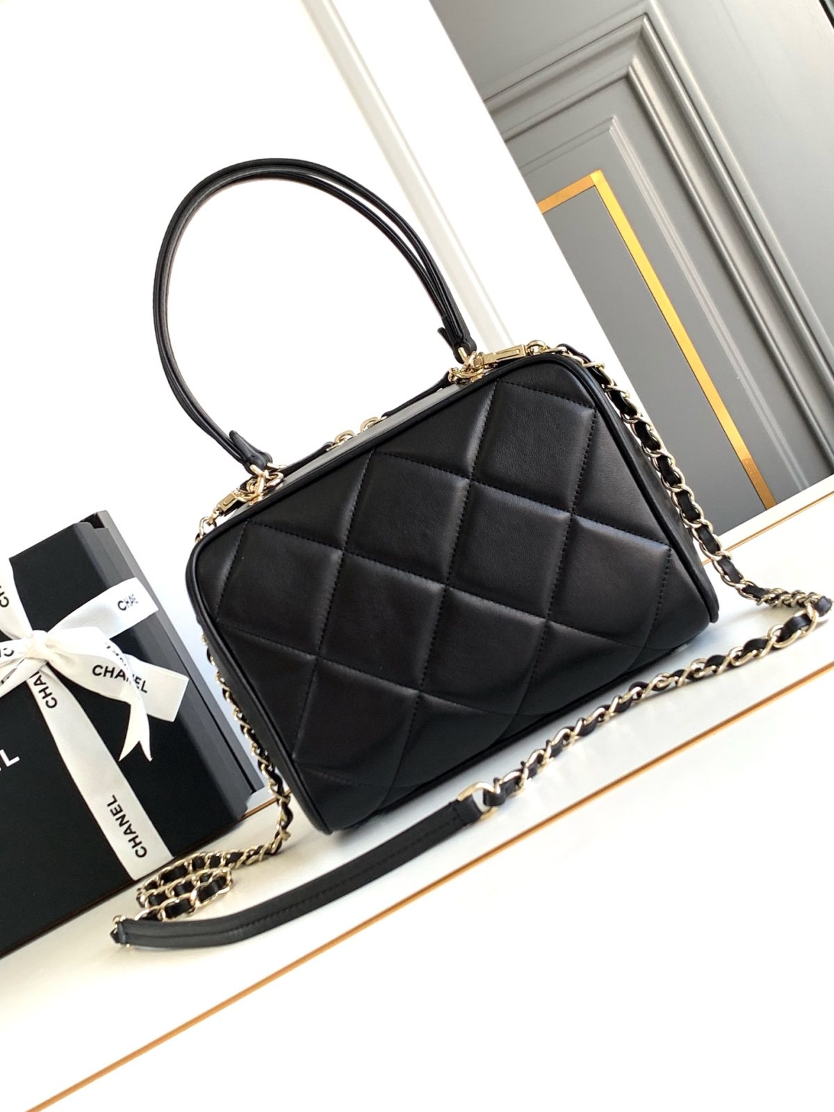Chanel Handbag - Image 2