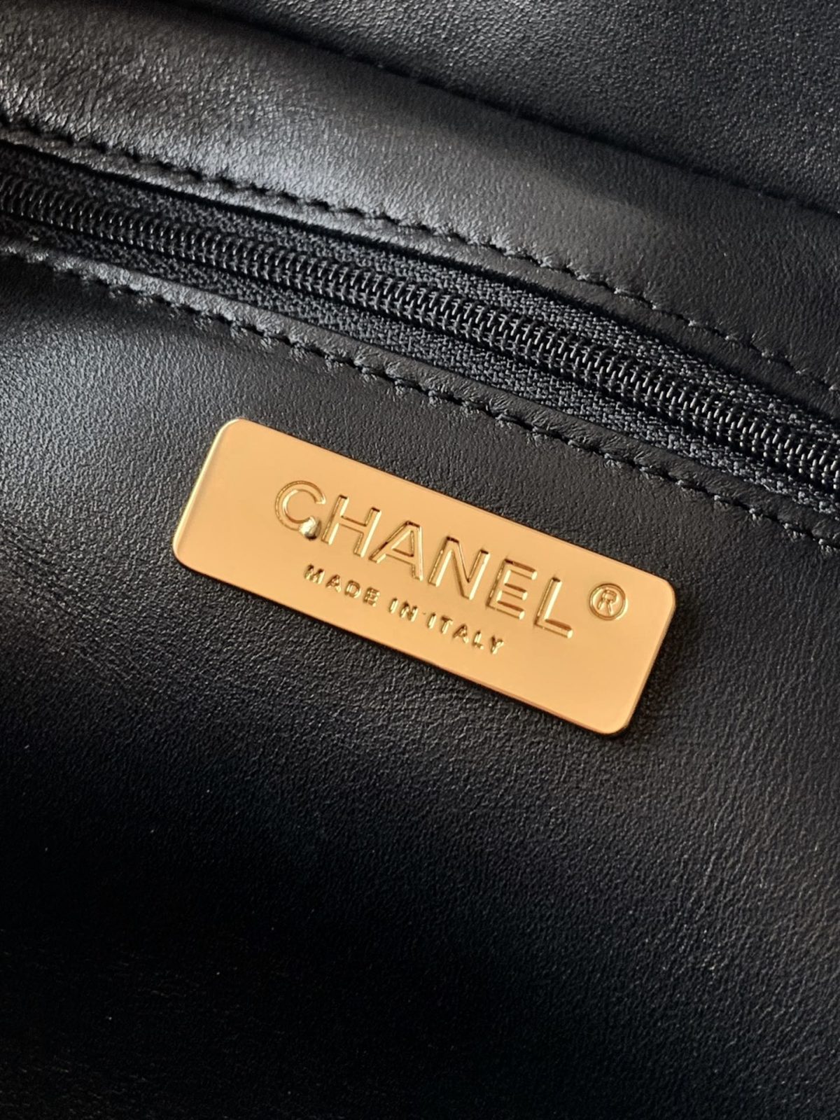 Chanel Handbag - Image 9