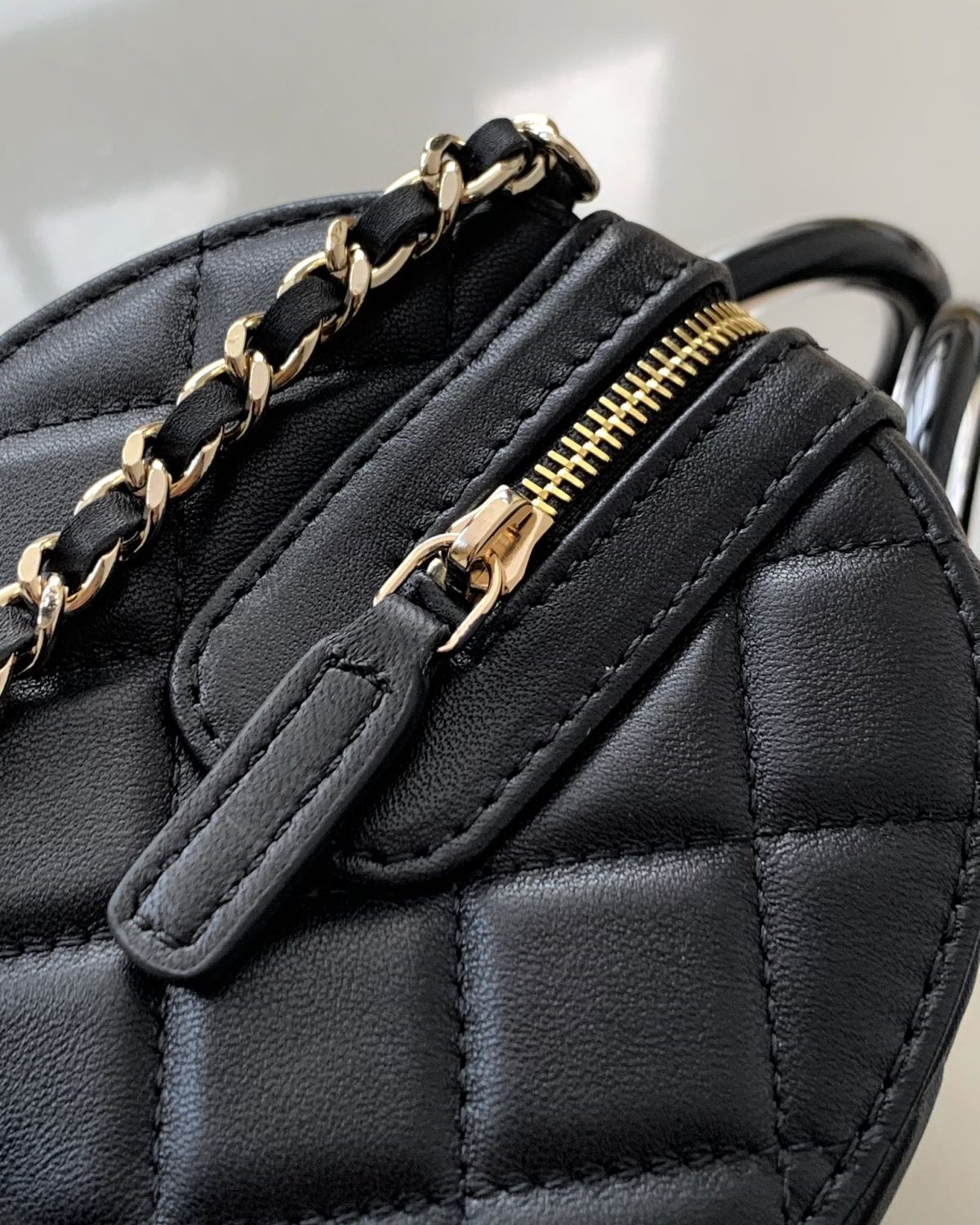 Chanel Handbag - Image 7