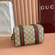 Gucci Mini GG handbag - Image 4