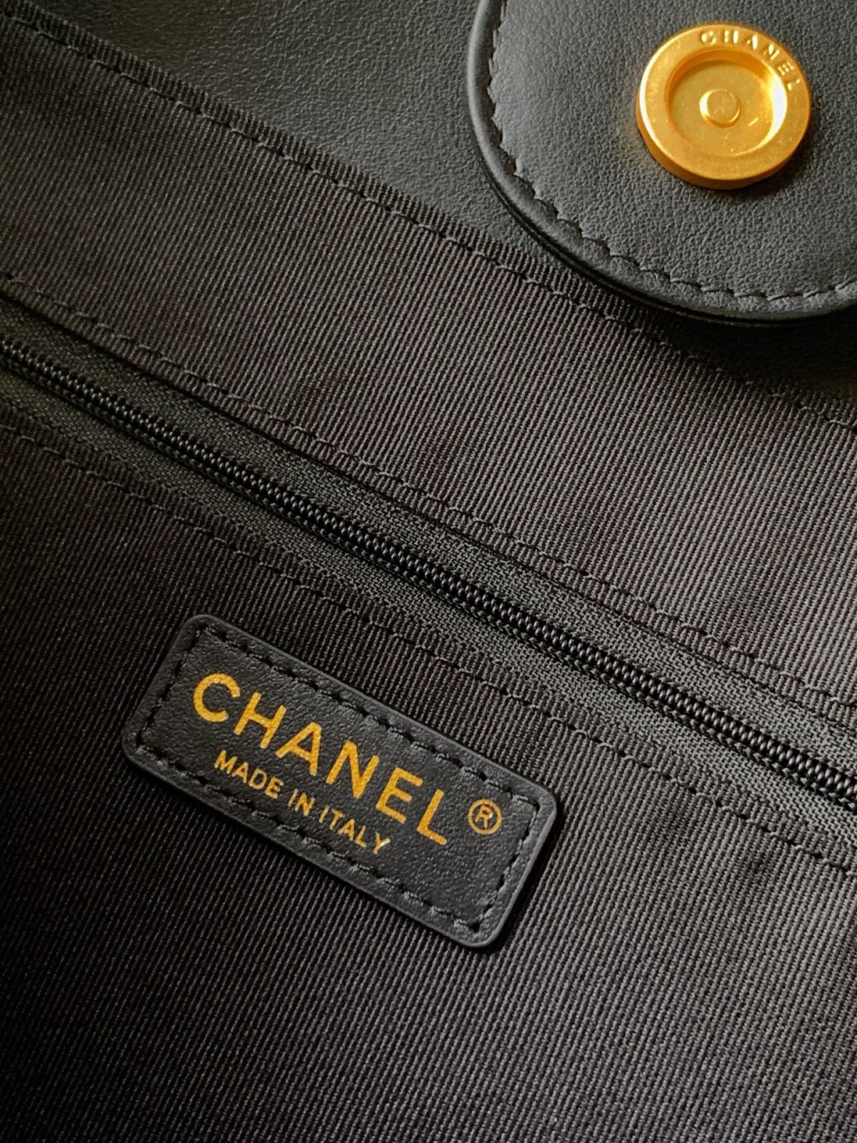 Chanel Shopping Bag - Image 9