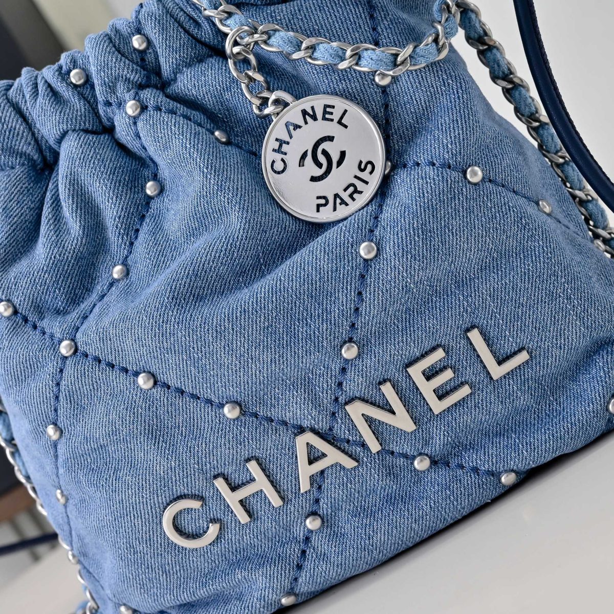 Chanel 22bag mini size - Image 2