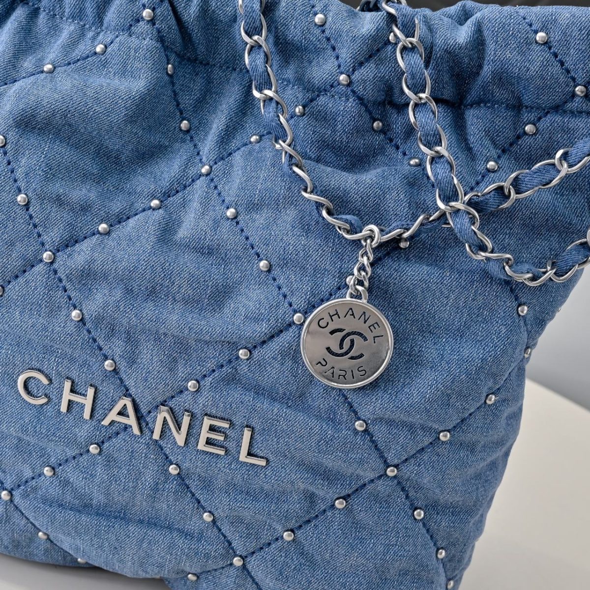 Chanel 22bag mini size - Image 7
