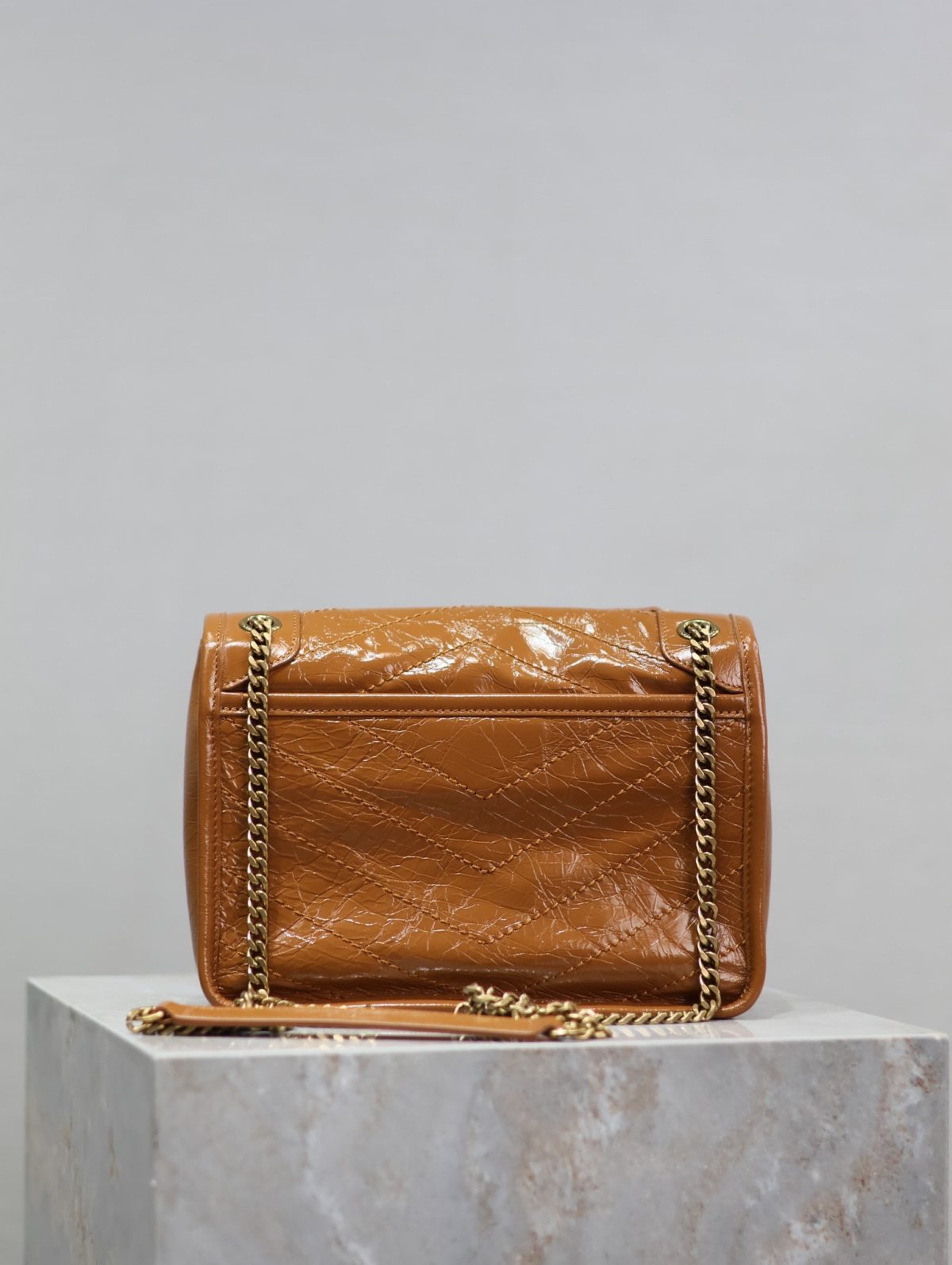Yves Saint Laurent Niki Baby Chain Bag - Image 6