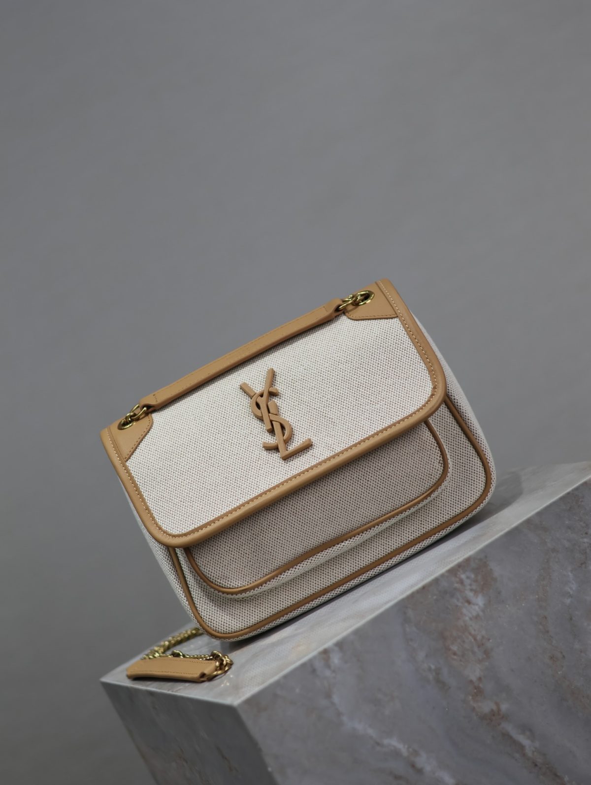 Yves Saint Laurent Niki Baby Chain Bag - Image 4