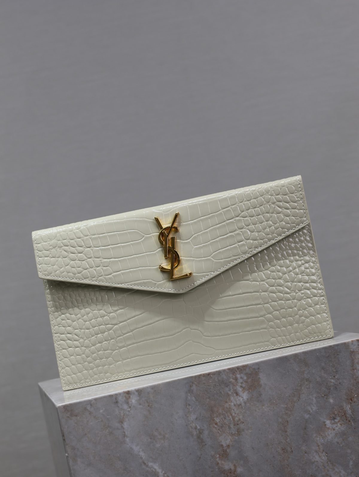 Yves Saint Laurent Uptown Clutch Bag - Image 3