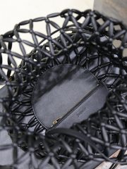 Yves Saint Laurent Bucket Supple Bag - Image 9