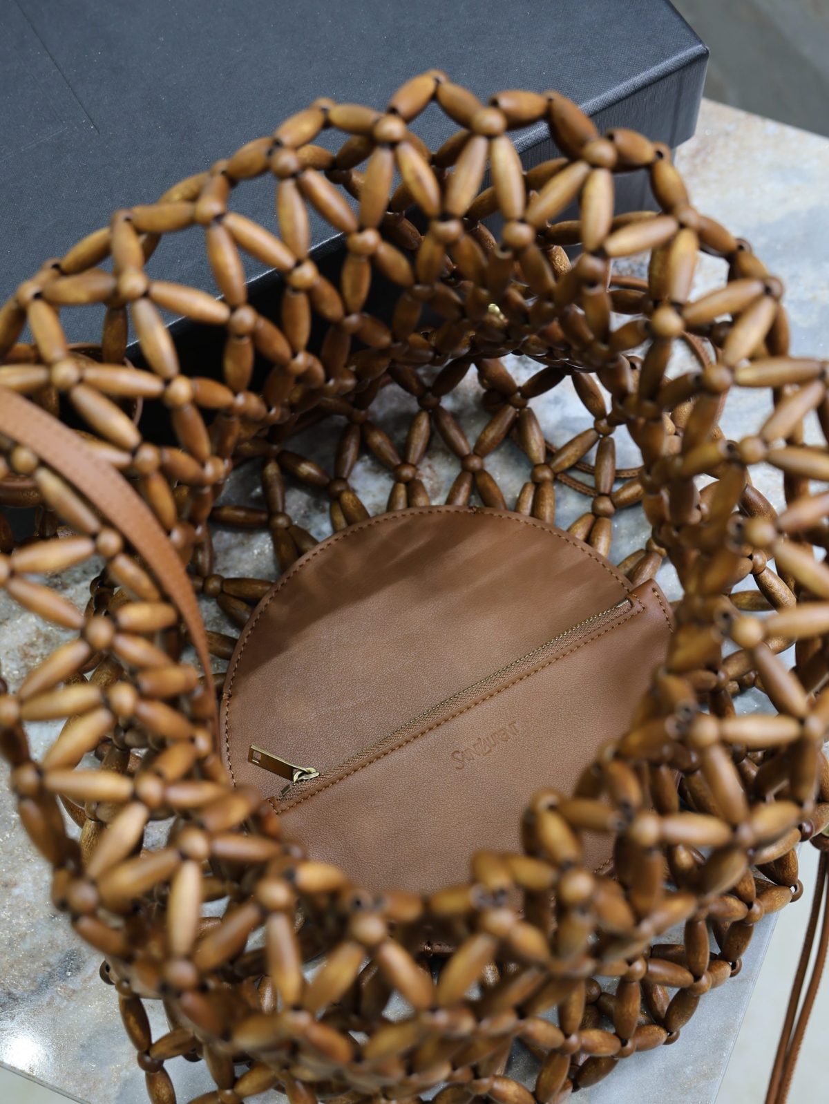 Yves Saint Laurent Bucket Supple Bag - Image 9