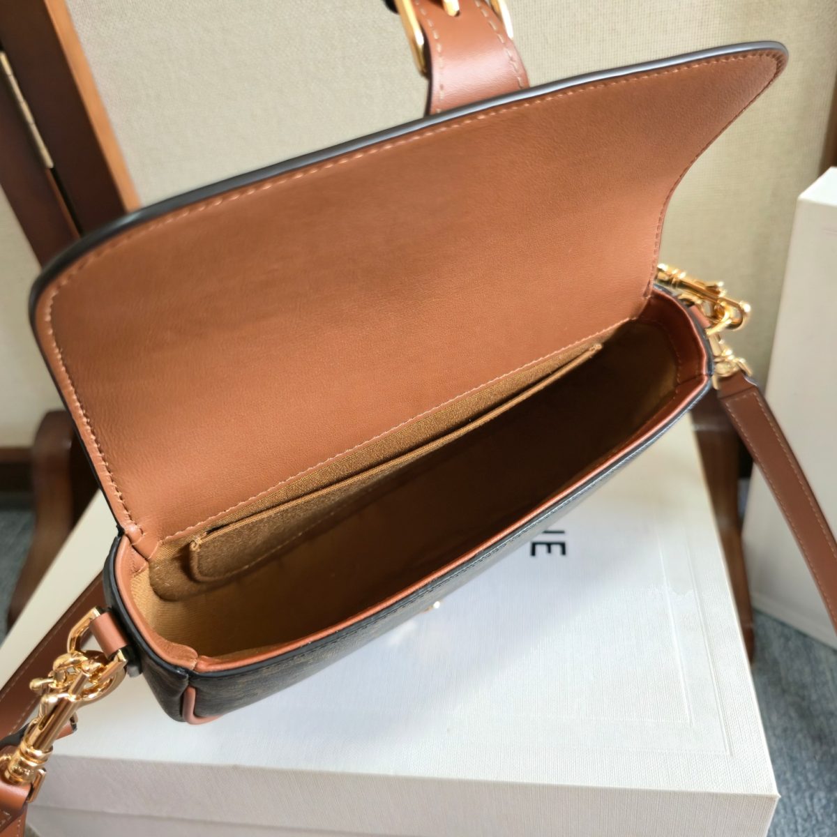 Celine Folco Shoulder Bag In Triomphe Canvas And Calfskin - Image 8