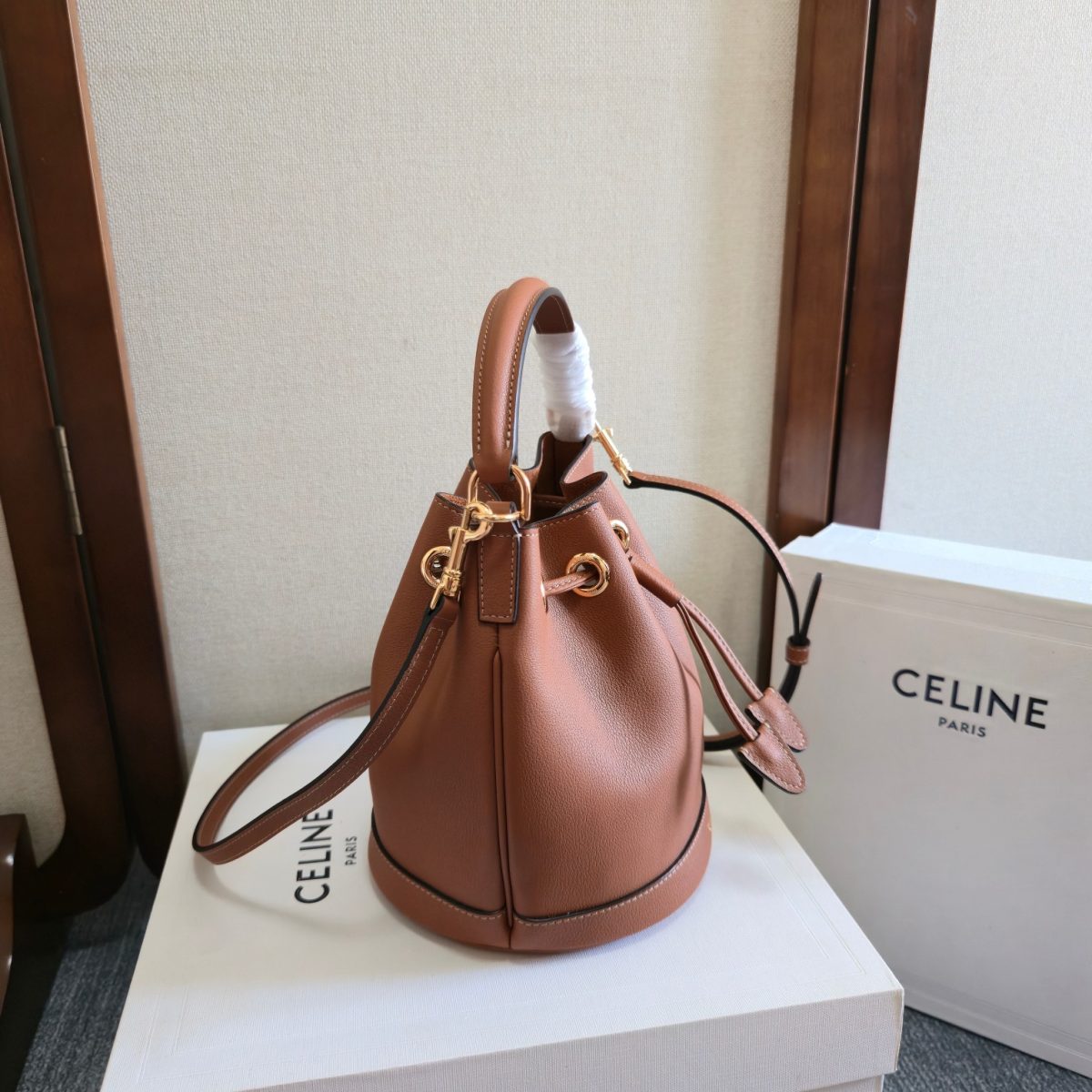 Celine Teen Clara Bag In Supple Grained Calfskin - Image 3