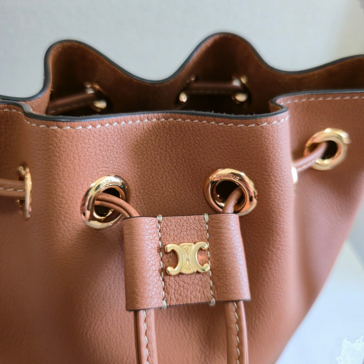 Celine Teen Clara Bag In Supple Grained Calfskin - Image 4