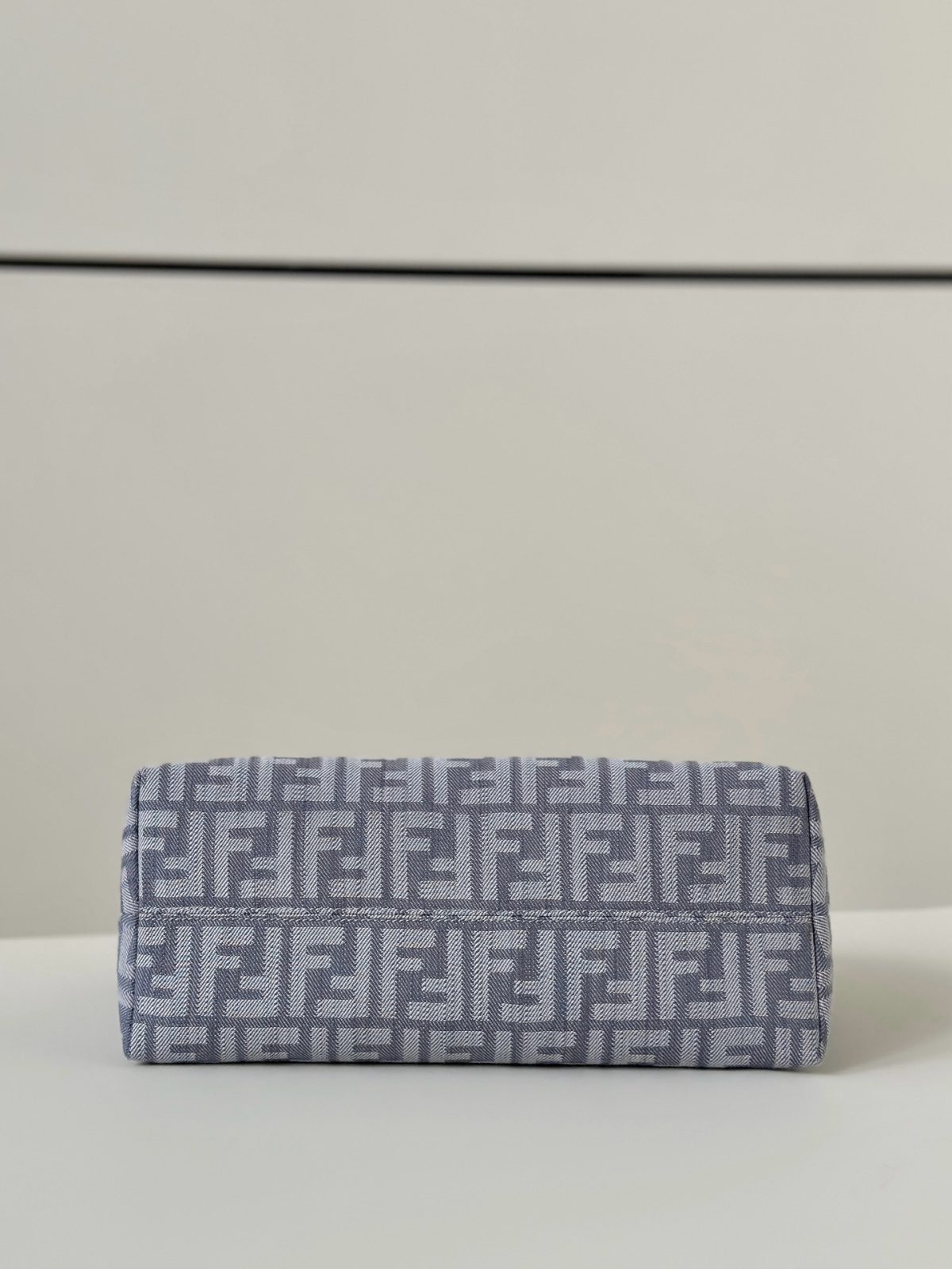 Fendi Boston Large Handbag - Image 3