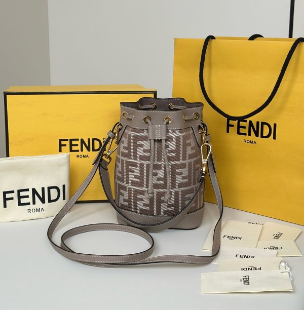 Fendi Mon Tresor Mini Bucket Bag