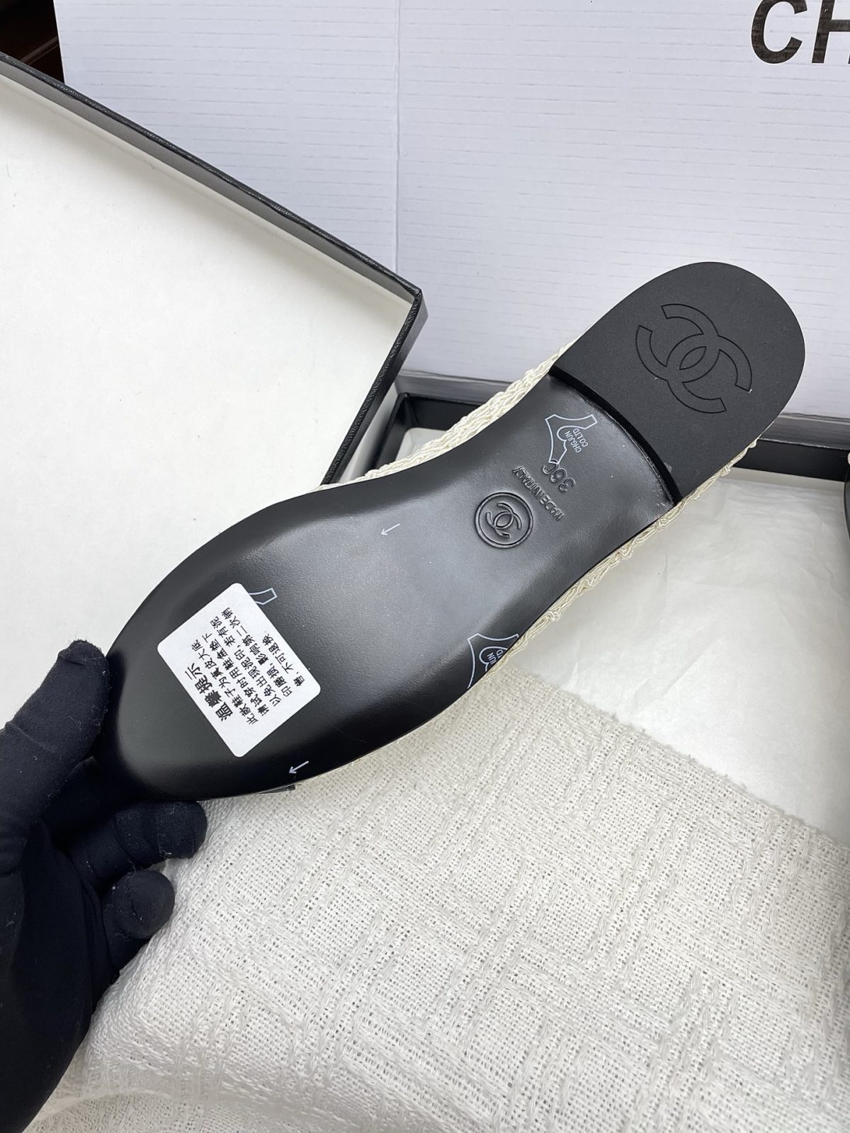 Chanel Ballet Flats - Image 25