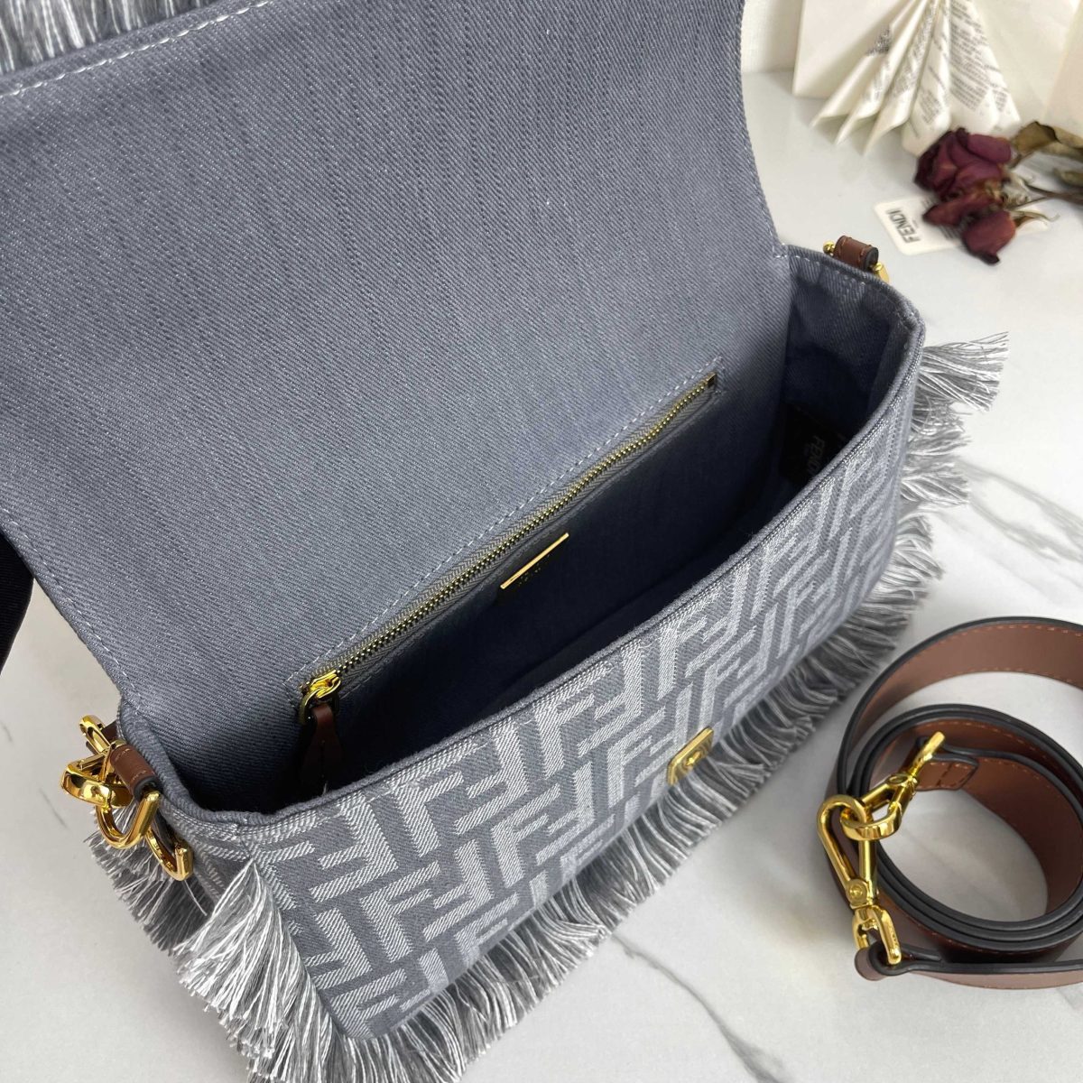 Fendi Baguette Bag - Image 7