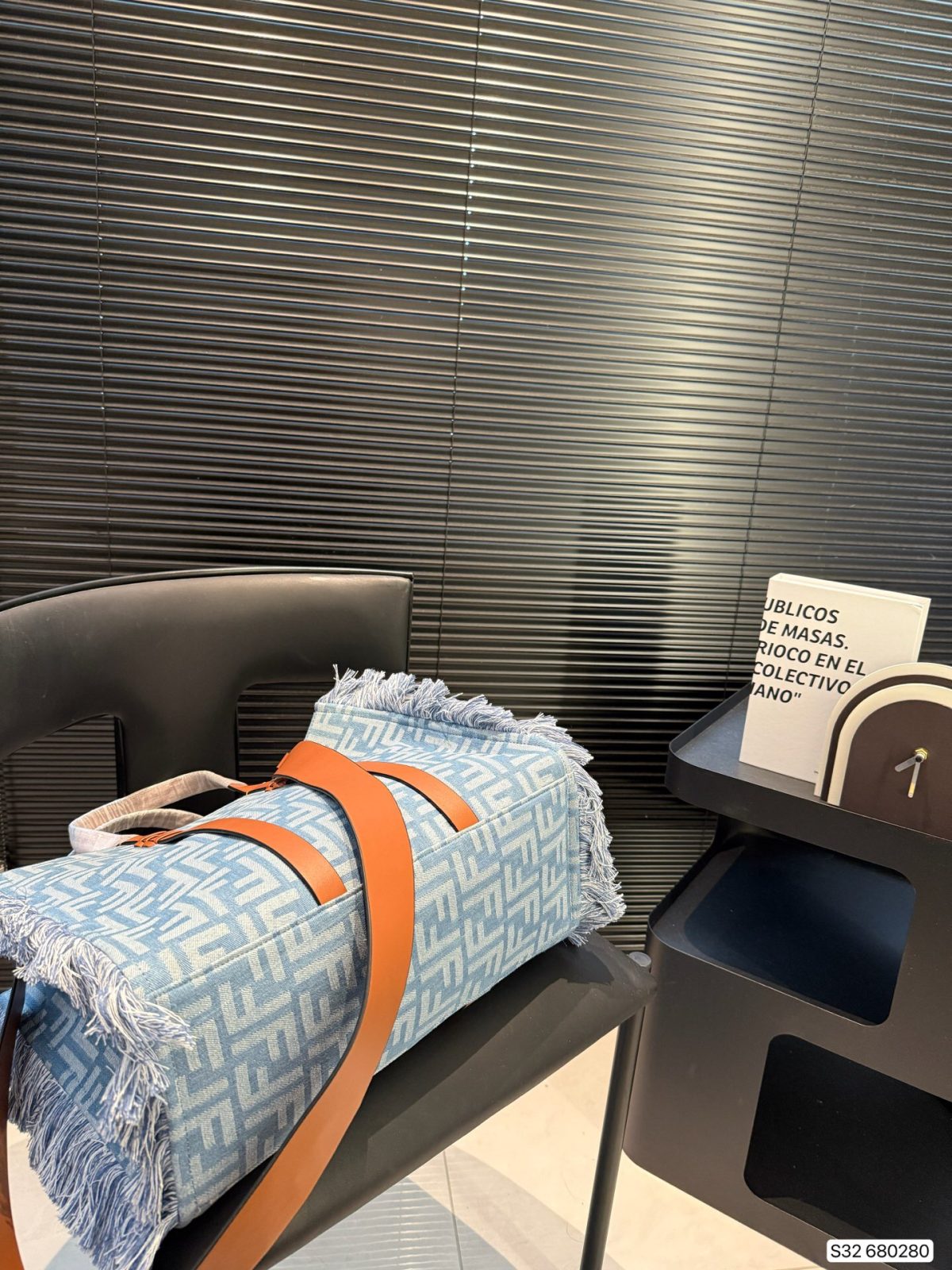 Fendi Summer Tote - Image 7