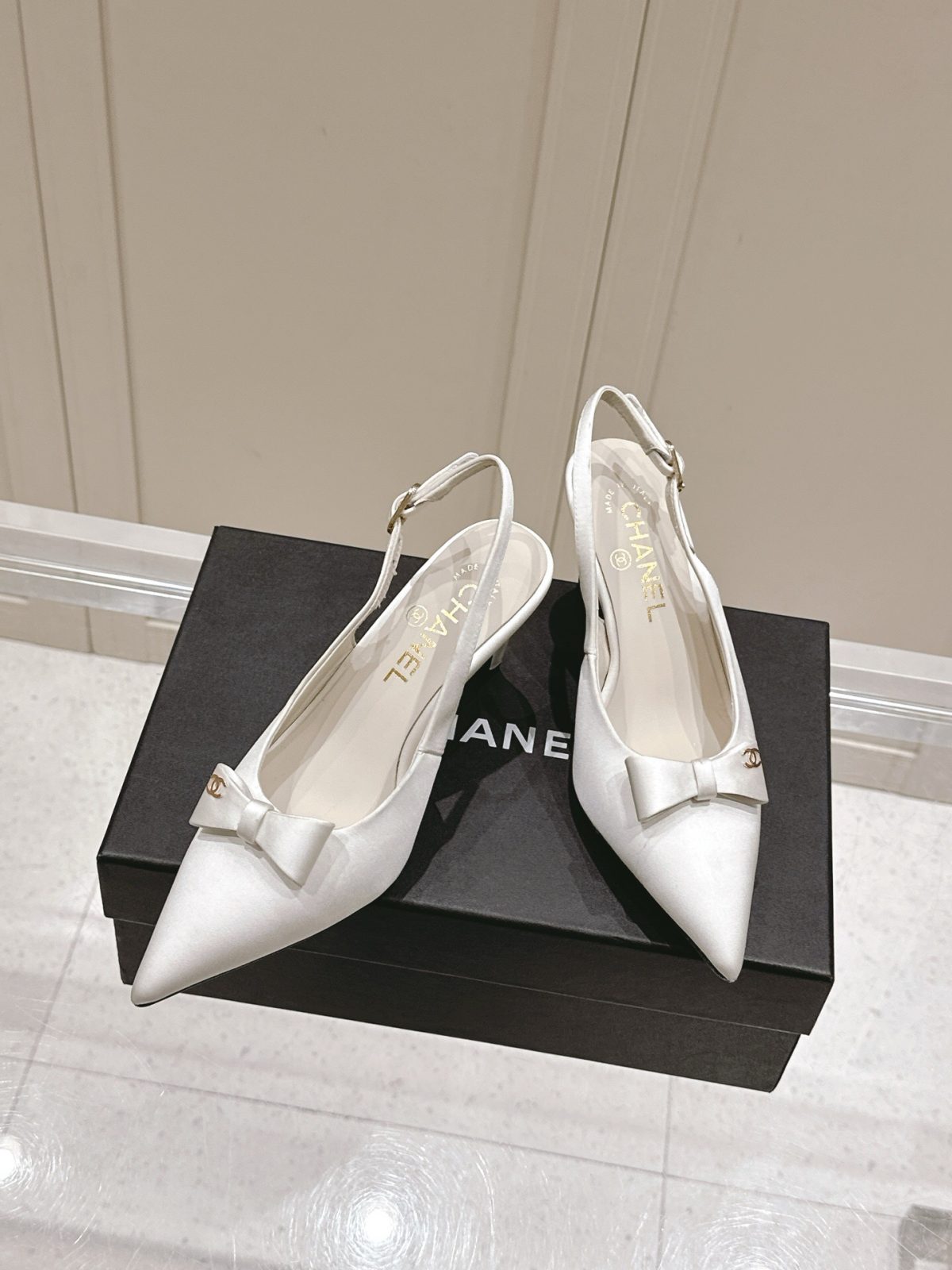 Chanel Slingbacks - Image 14