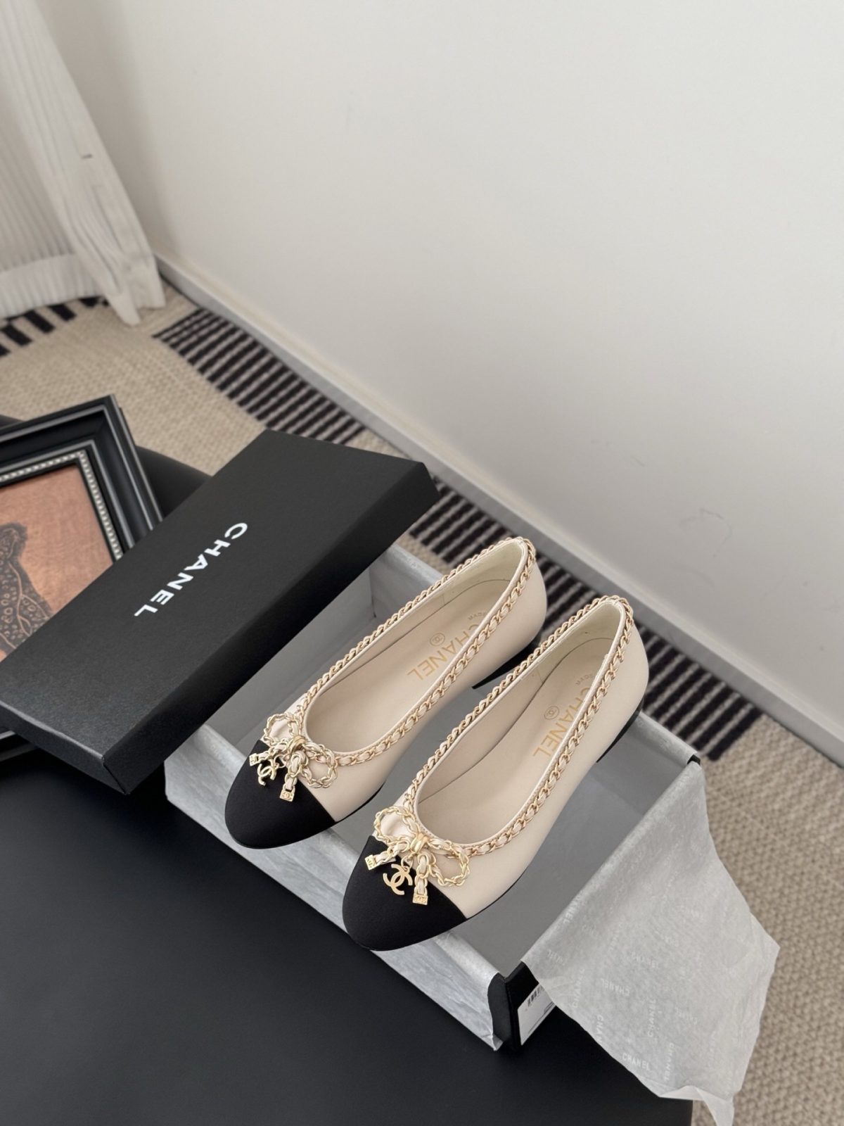 Chanel Ballet Flats - Image 28