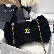 Chanel Bow Bag In Suede - Image 4