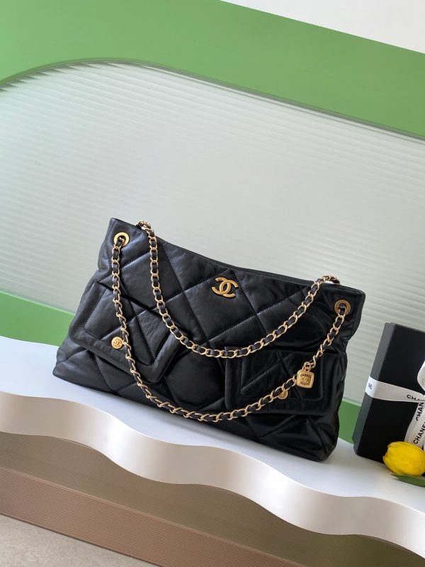 Chanel Shopping Bag
