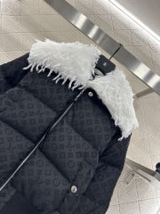 LouisVuitton Feather Collar Puffer Jacket - Image 5