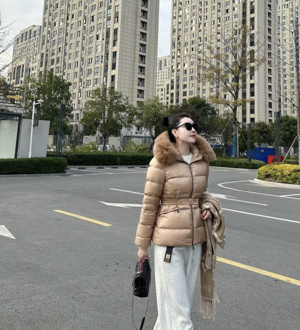 Moncler Boed Hooded Shearling-Trimmed Short Down Jacket